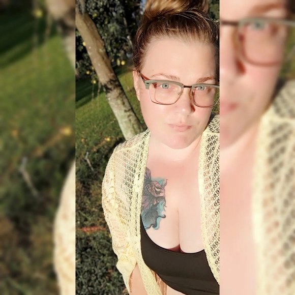 Meet your Posher, Krystal - Picture 5 of 14